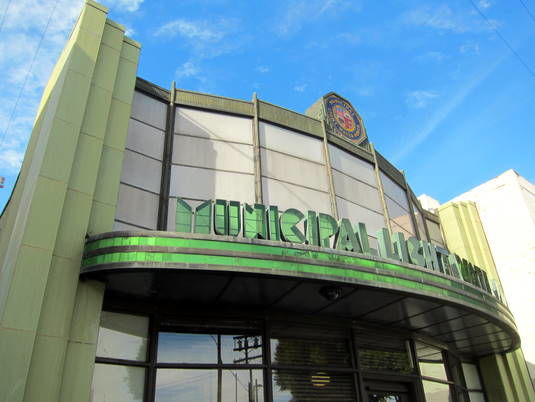 Neighborhood Fixture: DWP Lincoln Heights office combines movie-house style with bill paying